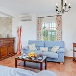 Villa Mango